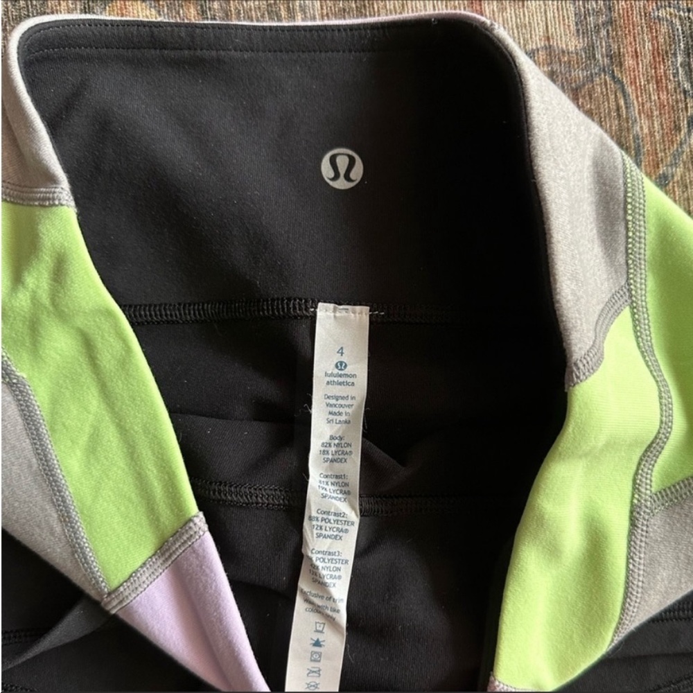 Lululemon Patchwork Color Block Shorts Size 4 Yog… - image 6